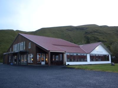 レストランとレセプションのある棟