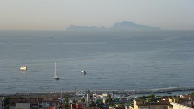 ６Fレストランよりカプリ島