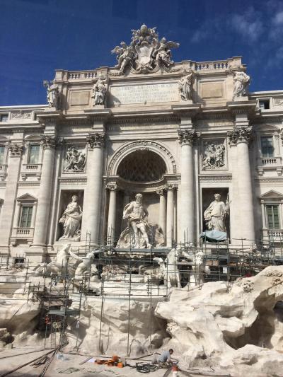 まだ泉に水はありません....