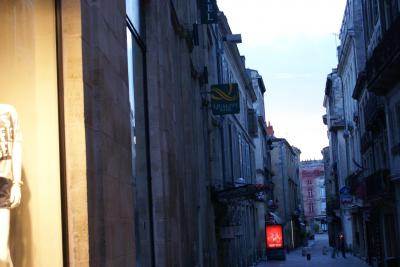 サン・カトリーヌ通りすぐの便利なホテル