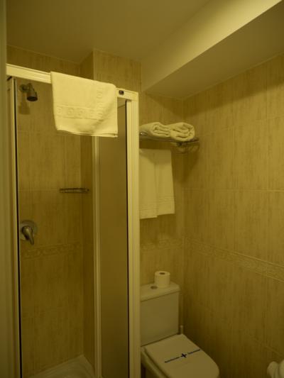 シャワーブースのみです