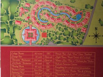 コテージの配置図。全室プール沿いに見えます