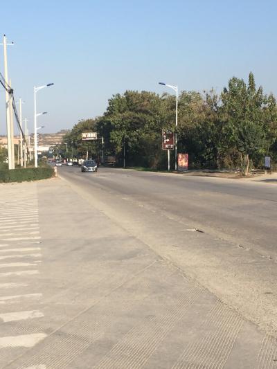 路線バスでのアクセス