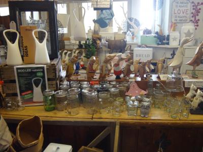 食品と雑貨のマーケット