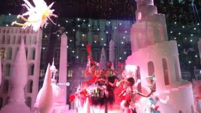2015年　パリ　プランタンのクリスマス　デコレーション