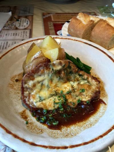 ログハウス風のお店