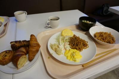 駅から徒歩で行けます。