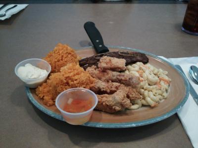 グアムファミレス３巨頭の一角　※我が家調べ