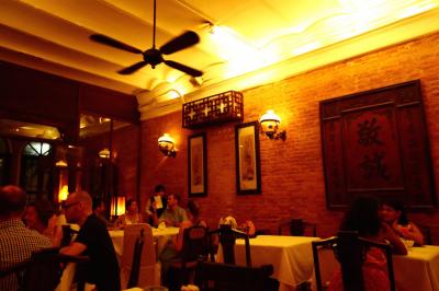 女性オーナーらしい店内はお洒落です