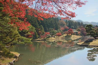 訪れるのは錦秋に覆われた修学院離宮
