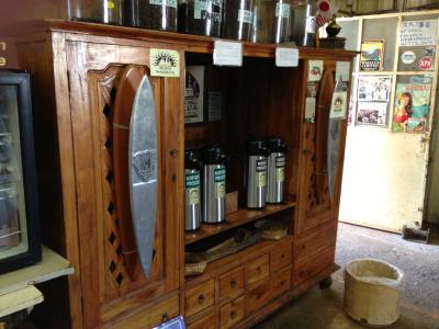 ワイアルア　コーヒー　ファクトリー