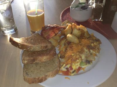 イエローナイフのおしゃれカフェ☆