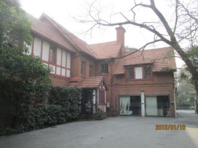 龍柏飯店2号楼の中庭