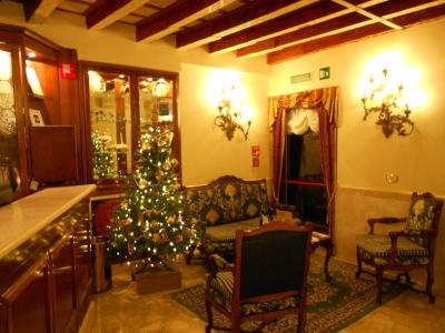 フロントロビー