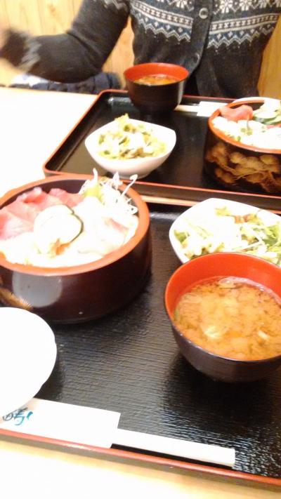 ランチは新鮮でボリュームたっぷり