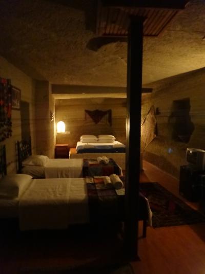 洞窟ホテルです。カッパドキアに来たら泊まってみる価値はあります