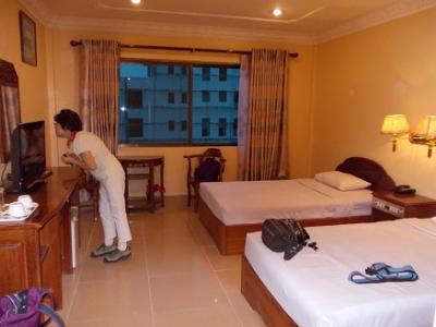 充分寛げるツインルーム