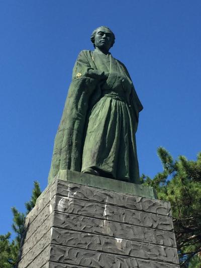 像がぽつんとあるだけでちょっ寂しい By よしぞう 坂本龍馬銅像のクチコミ フォートラベル 像がぽつんとあるだけでちょっ寂しい By よしぞう 坂本龍馬銅像のクチコミ フォートラベル
