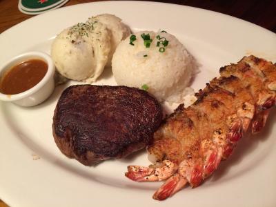 アメリカンなステーキが美味しい