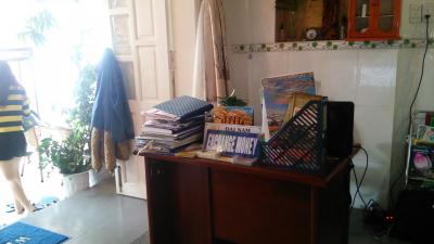 チェックインカウンター