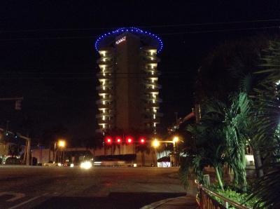 タワー棟ですこの周りにはコテージの様にガーデンビューの客室が