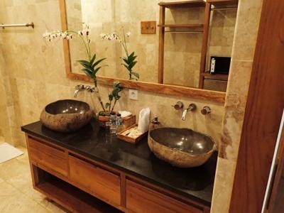 ワブルシンクの洗面台