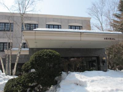 旧軽銀座にほど近いクラシカルなホテル