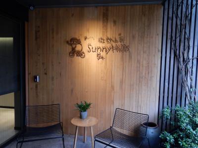 ガラスケースのないパイナップルケーキ屋さん