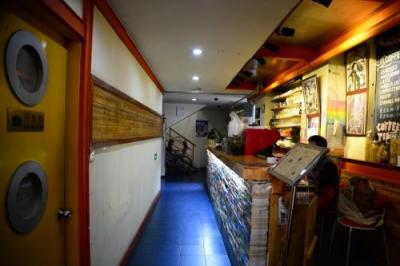 1階にはカフェもあります