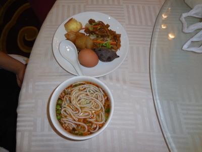 ビーフンはうまかった。