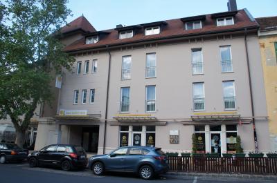 セント ゲッレールト ホテル (ホステル)