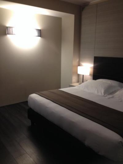 モダンな部屋で　広さも十分あります