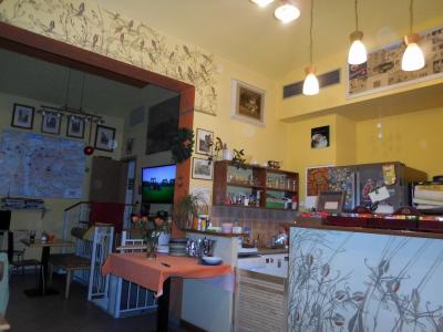 朝食はここで・・・