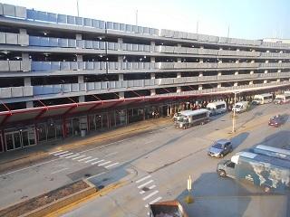 バスターミナル側