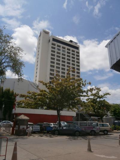 多少古いが中規模の外観