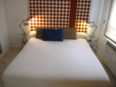 ベッドはまぁまぁ