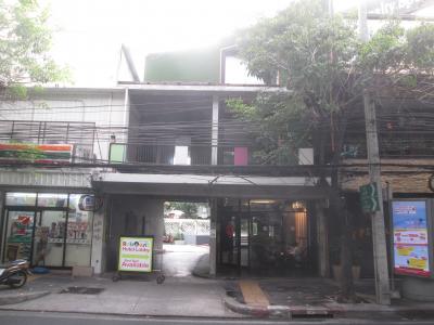 レトロアシス ホテル