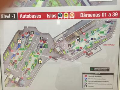 セゴビア エルエスコリアル行きバス