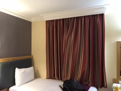 サブベッドもそこそこの大きさ