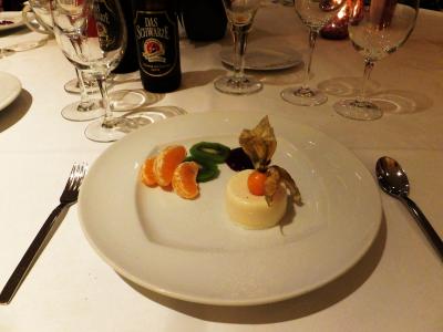 デザート：ホテルでの夕食