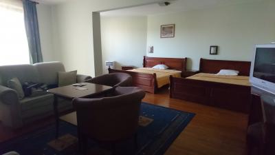 広々しています。