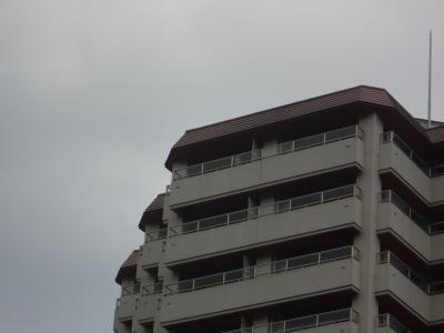 鬼怒川沿い大きなホテル