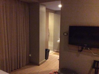 ベランダも付いてる狭くてきれいな部屋