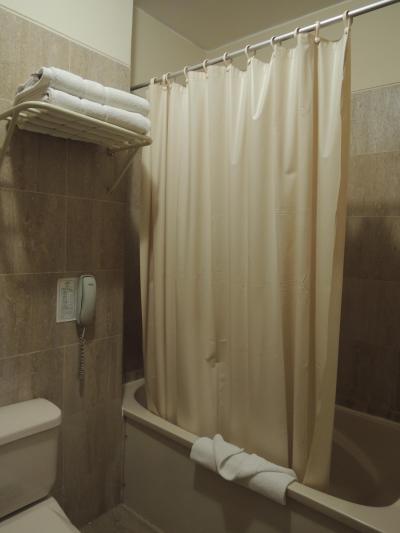 浴槽は比較的深かったです。