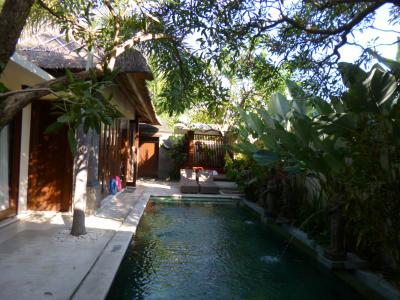 ２ベッドルームの広いプール