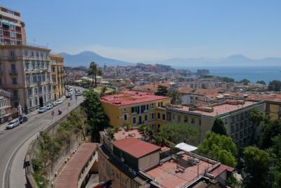 部屋からの眺望、坂の上なので景色は本当に良い