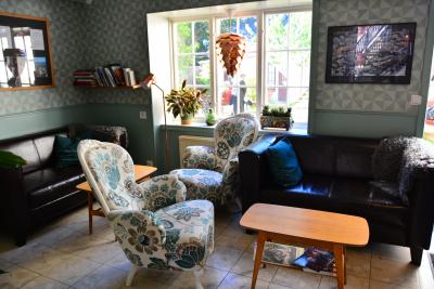 フロント前のパブリックスペース。