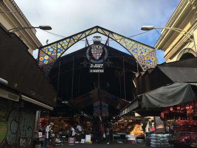 市場まで15分の散歩