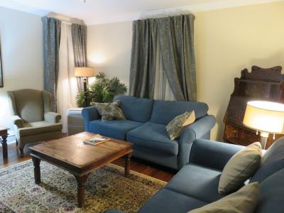 泊った家のリビングルーム