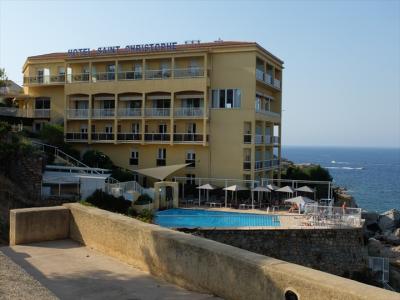 歩道側に面したお部屋だとちょっと落ち着かない気分になるかも？